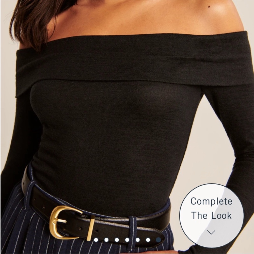 Abercrombie and Fitch off the shoulder top